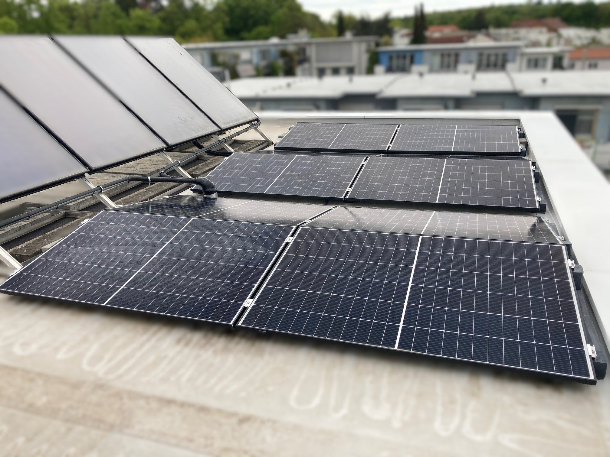 HUX-POWERÂź 10° PV-AufstĂ€nderung fĂŒr 4-PV Module im Ost-West Aufbau