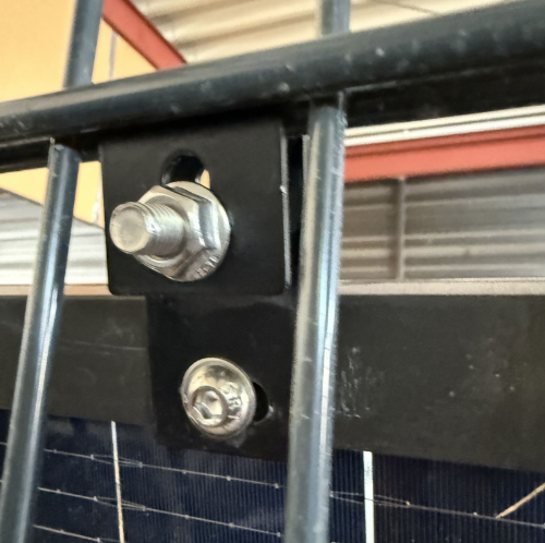 ZaunPV_Wattstone_Montagepaket_Angewinkelt_f_r_2_x_PV-Modul_-_Stahl_Schwarz_pulverbeschichtet