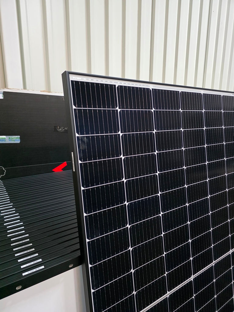 380W Solar Fabrik Mono S3 Halfcut 120 Zellen  1500 V 1755x1038x35 mm 