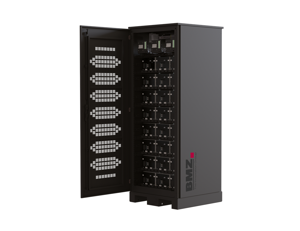 80 kW BMZ POWER2RAXX INDOOR der modulare Gewerbespeicher mit 80 kWh im Rack