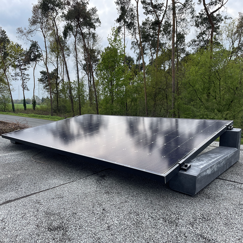 Flat roof elevation 10 degrees made of fine concrete for PV solar modules 