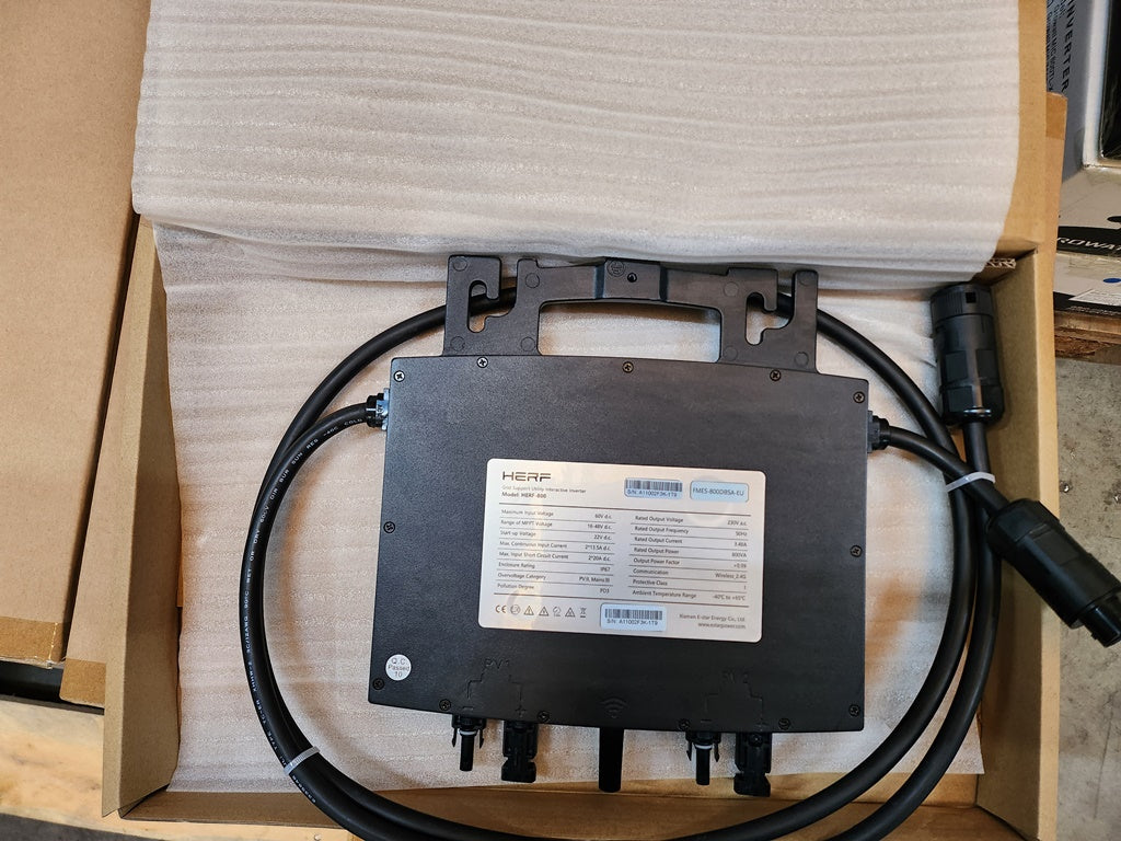 820/800W Balkonkraftwerk - Set 2x410W GCL M10/54H Solarmodule Monokristalline + 800W HERF Wechselrichter + 2x HUX-POWER 2.0 Balkonkraftwerk universal Solarmodul-Halterung