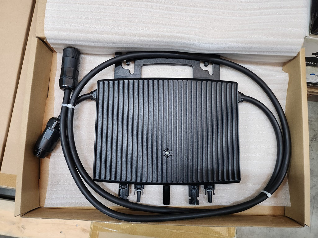 820/800W Balkonkraftwerk - Set 2x410W GCL M10/54H Solarmodule Monokristalline + 800W HERF Wechselrichter + 2x HUX-POWER 2.0 Balkonkraftwerk universal Solarmodul-Halterung