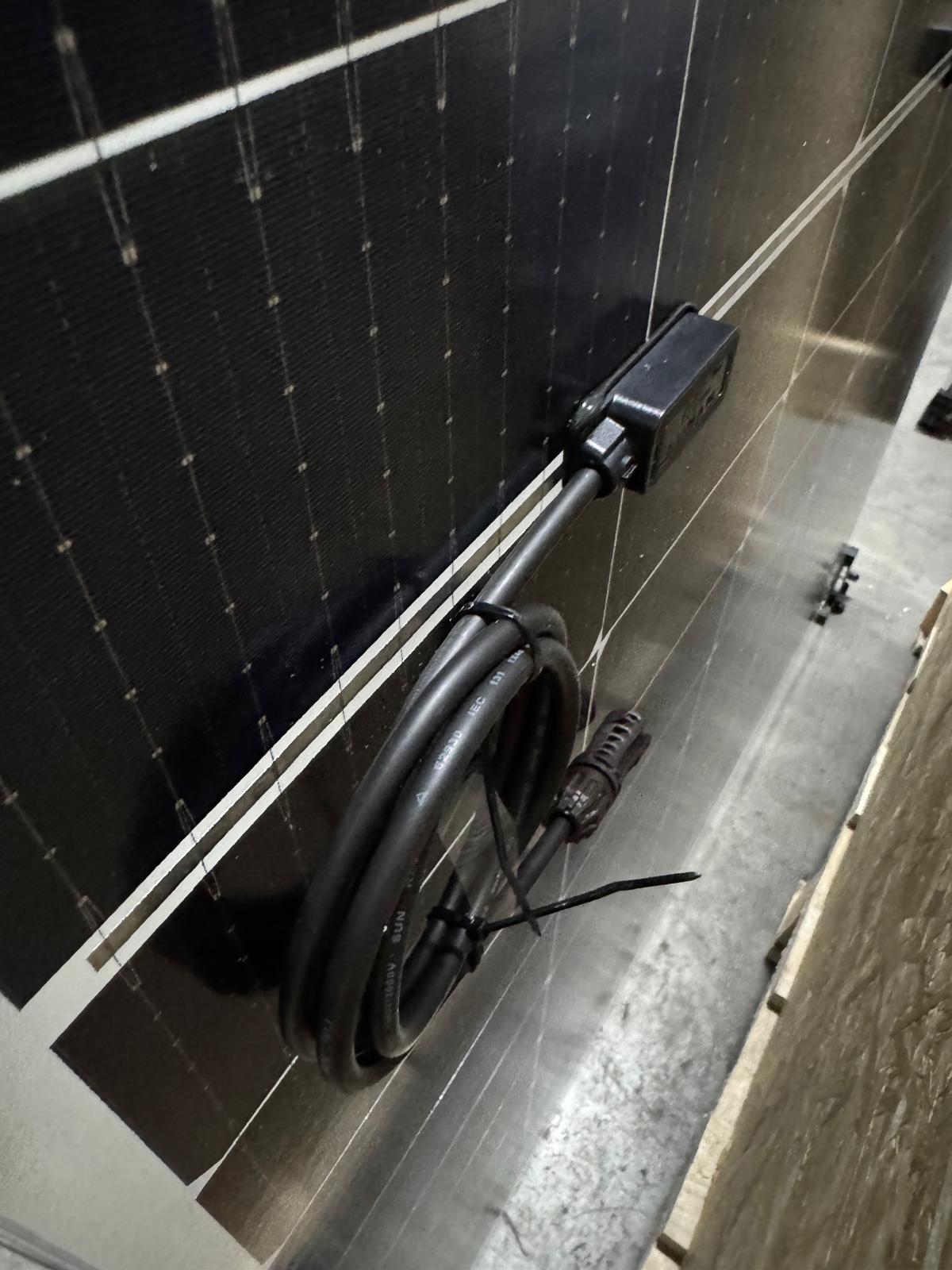 435W_SoliTek_SOLID_Bifacial_B.108_Solarmodul_Rahmenlos_Glas-Glas_1729_1140_7_2_mm_Transparent_N-Typ_TOPCon