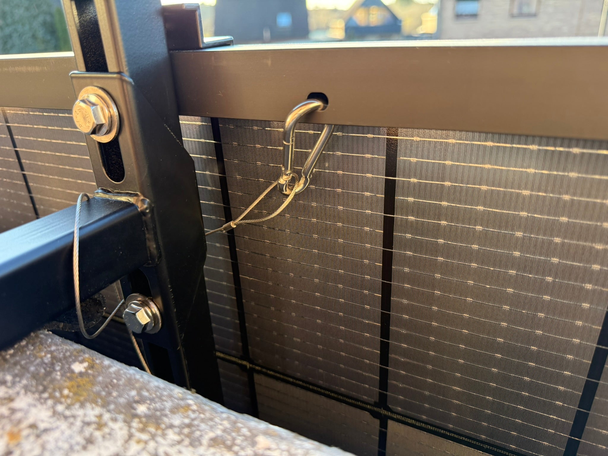 Wattstone Balkonhalterung für Betonbalkone mit Mauerstärken 10 bis 18cm für 1 Modul inklusive Absturzsicherung