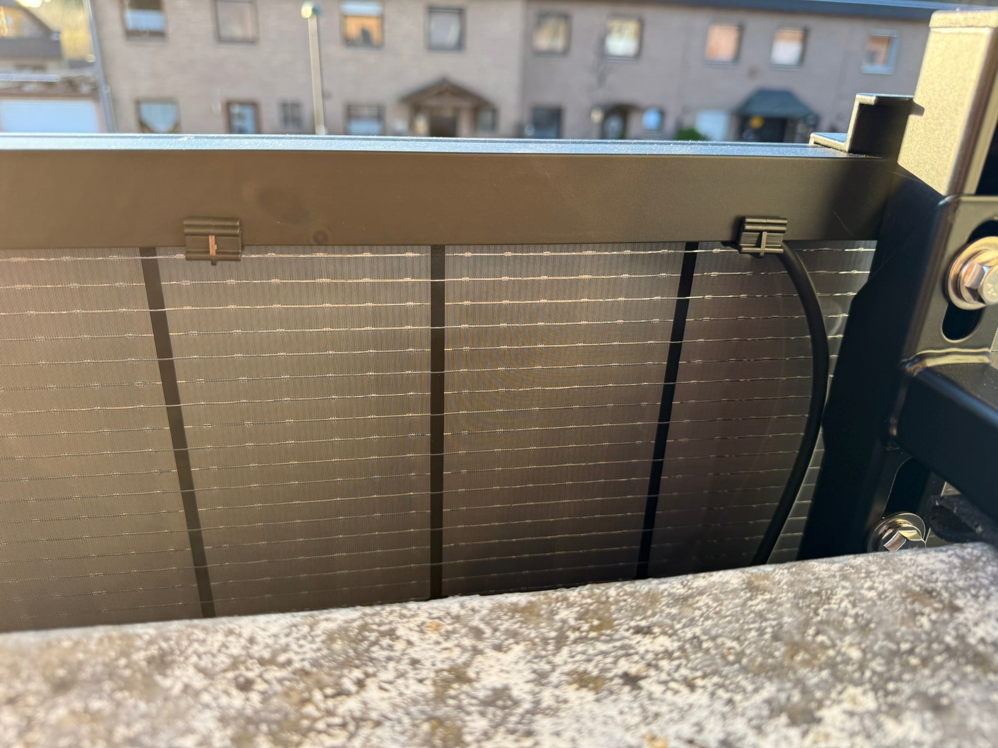 Wattstone Balkonhalterung für Betonbalkone mit Mauerstärken 10 bis 18cm für 1 Modul inklusive Absturzsicherung