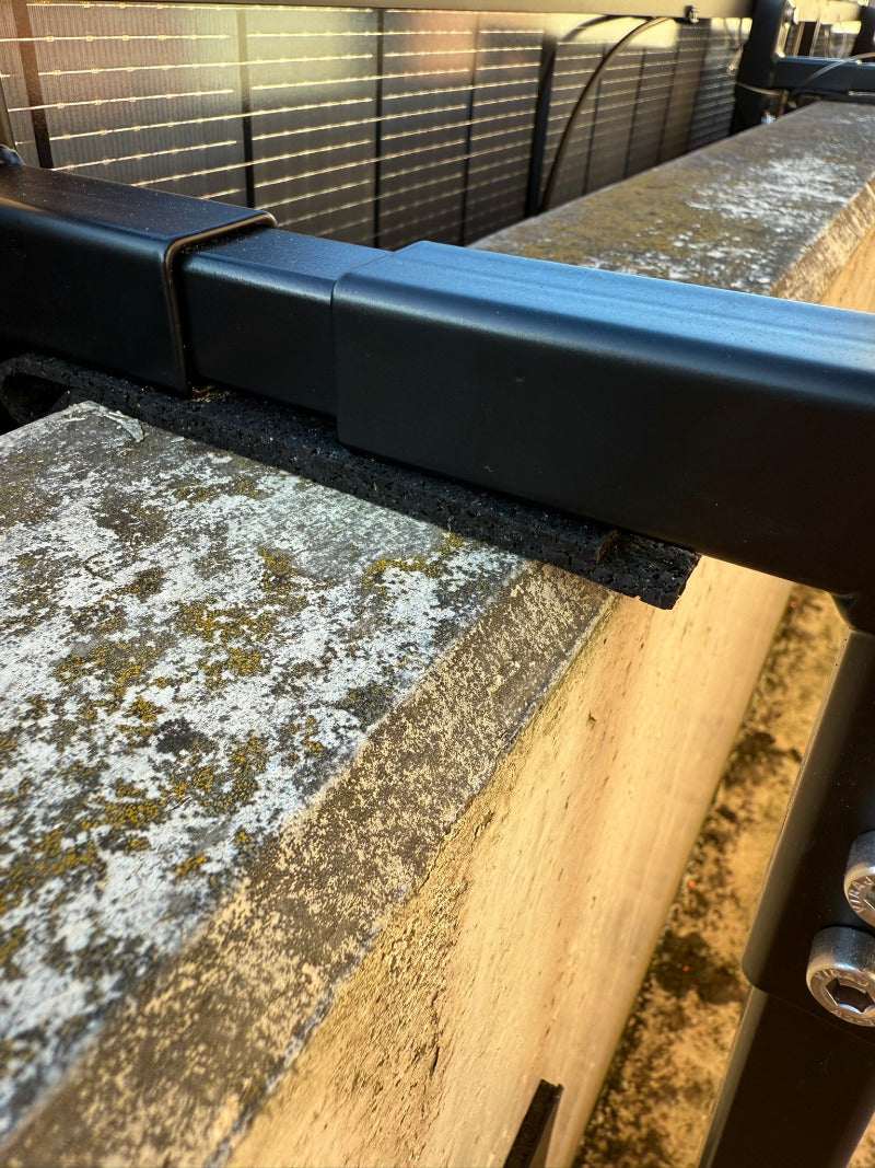 Wattstone Balkonhalterung für Betonbalkone mit Mauerstärken 10 bis 18cm für 1 Modul inklusive Absturzsicherung