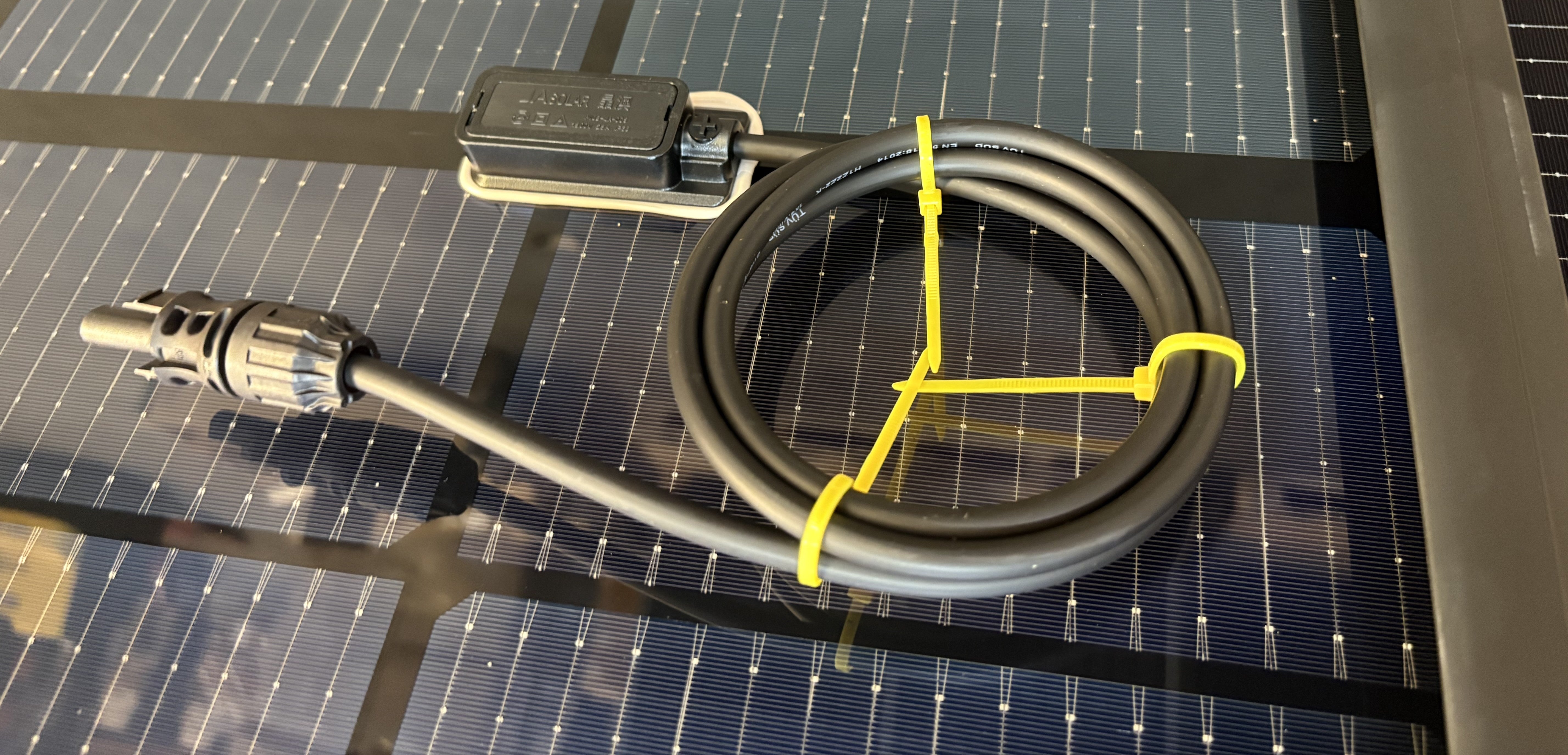 445W JA Solar JAM54D41-445/LB · Full Black · N-Type · bifazial · Glas/Glas · 1500 V · 1762x1134x30 mm Solarpanel Solarmodul Photovoltaik