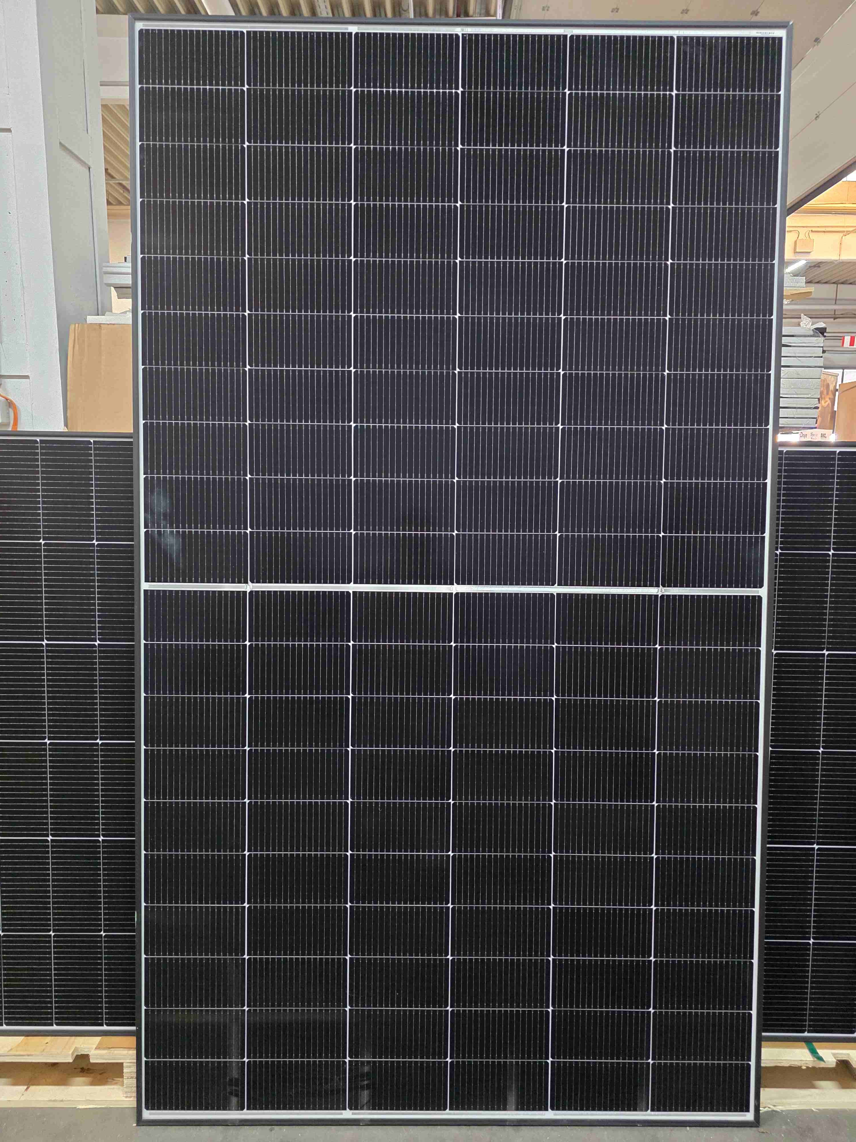 JA Solar JAM60D40 LB – 500 W Solarmodul · N-Type · bifazial · Doppelglas