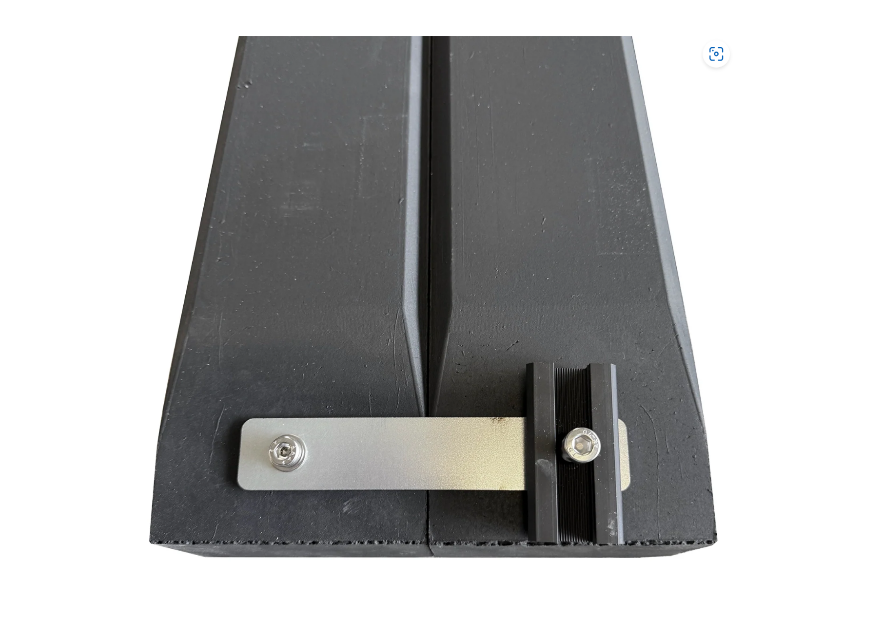 Wattstone_Connection_Plate_160_30_3_mm_aus_Magnelis_Stahl_Korrosionsbest_ndige_Verbindungsplatte_f_r_PV-Montagesysteme_5