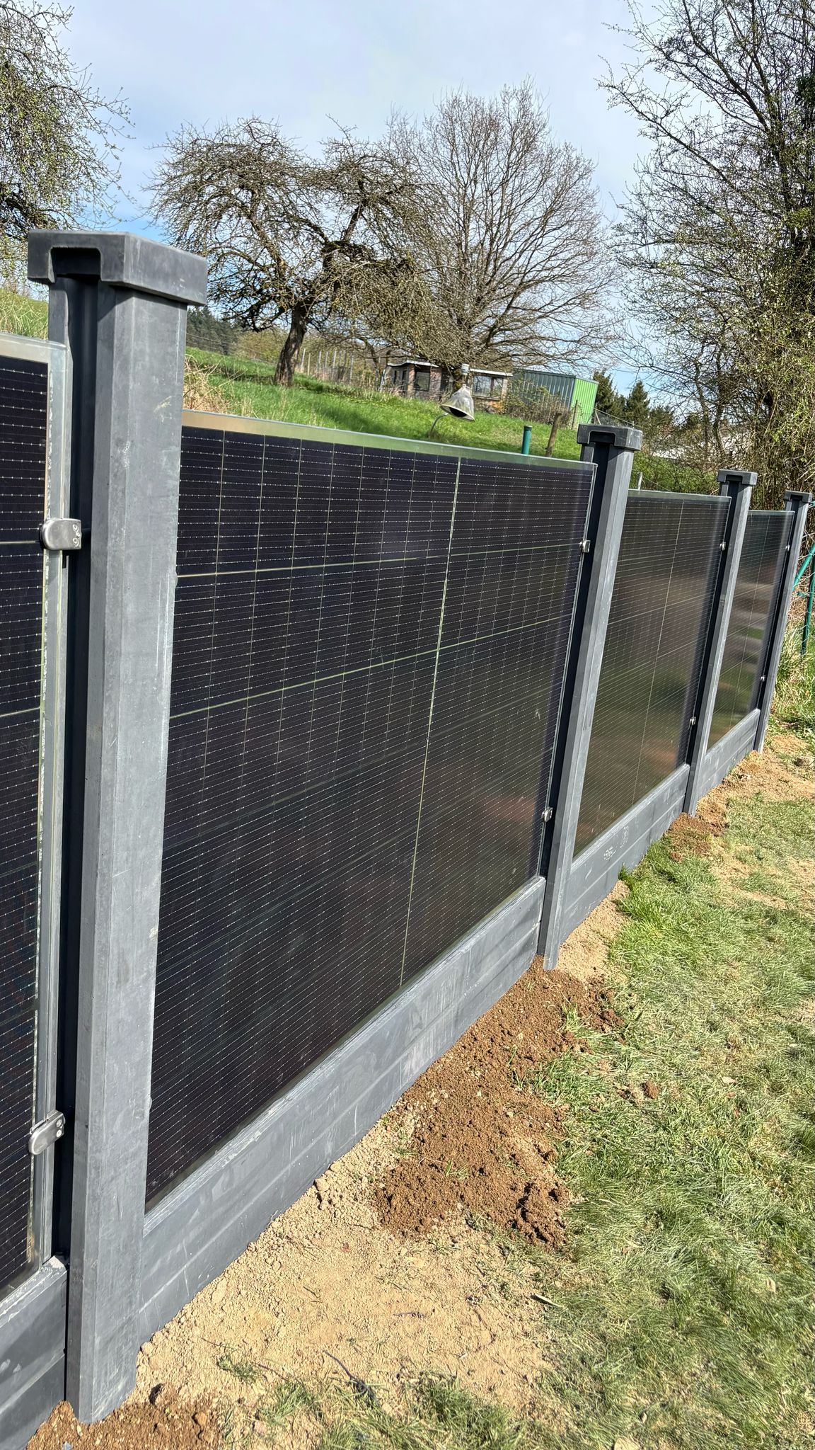 435W SoliTek SOLID Bifacial B.108 Solarmodul Rahmenlos Glas-Glas 1729 × 1140 × 7,2 mm Transparent  Solarpanel Photovoltaik