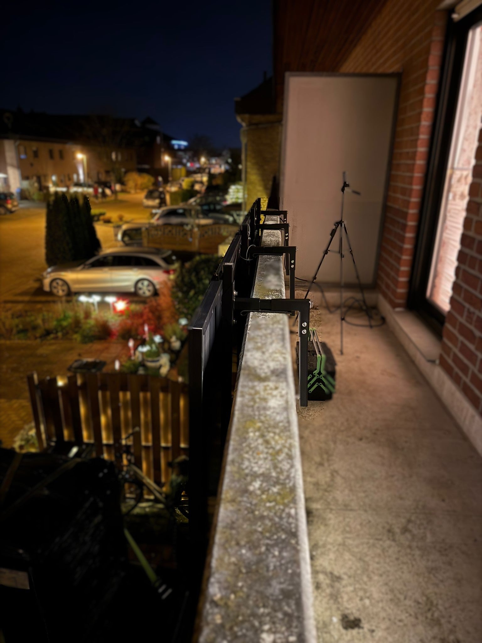 Wattstone Balkonhalterung für Betonbalkone mit Mauerstärken 10 bis 18cm für 1 Modul inklusive Absturzsicherung